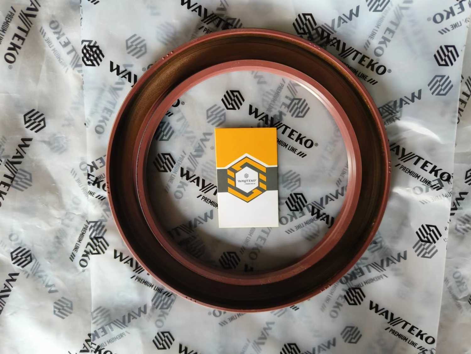 Сальник коленвала передний 105х140х12 CA6DM2 J6 WAYTEKO PREMIUM